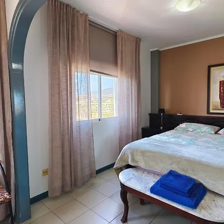 アパート Spacious Penthouse Palmeras Ocean View 300 M To The *