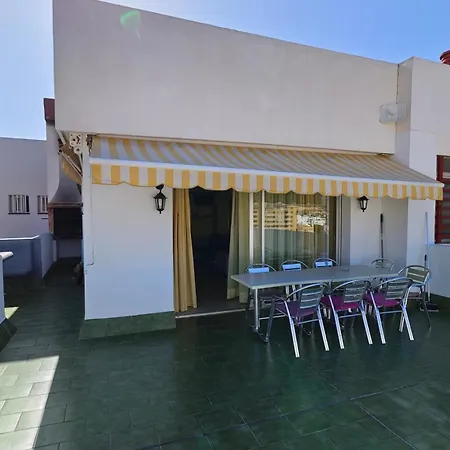 アパート Spacious Penthouse Palmeras Ocean View 300 M To The *