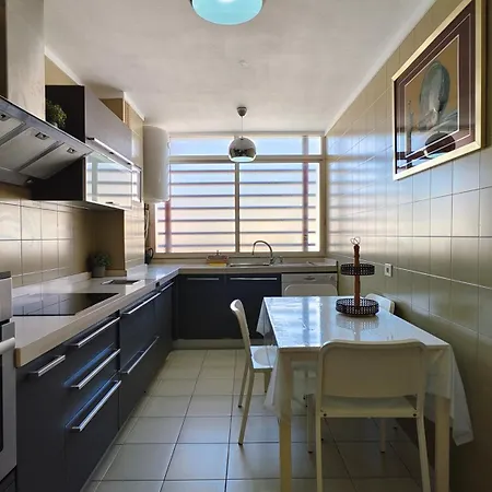 Spacious Penthouse Palmeras Ocean View 300 M To The * Costa Adeje (Tenerife)