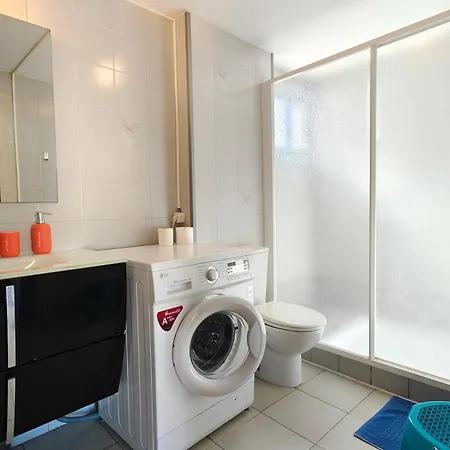 Spacious Penthouse Palmeras Ocean View 300 M To The Costa Adeje (Tenerife)